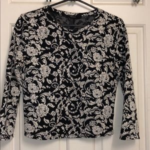 Black and white printed crop top